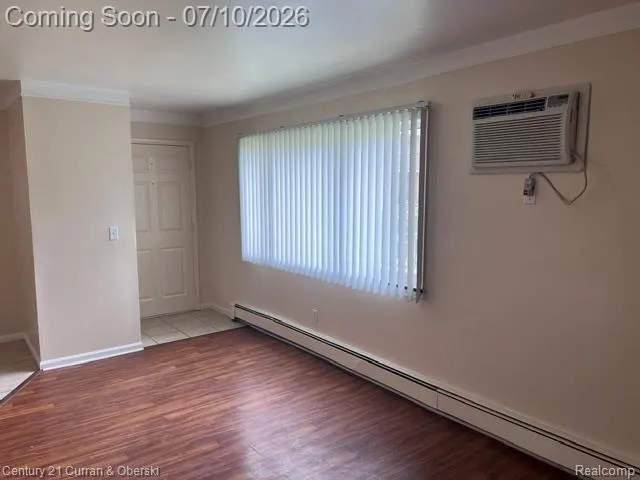 14682 Middle Gibraltar Road #24 Gibraltar City, MI 48173