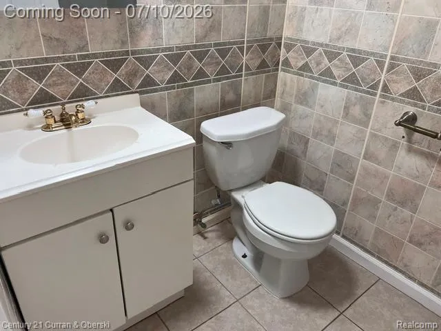 14682 Middle Gibraltar Road #24 Gibraltar City, MI 48173