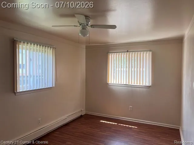 14682 Middle Gibraltar Road #24 Gibraltar City, MI 48173