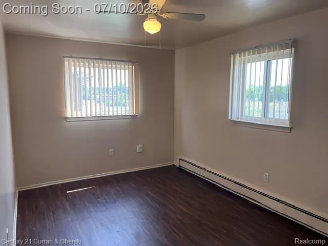 14682 Middle Gibraltar Road #24 Gibraltar City, MI 48173