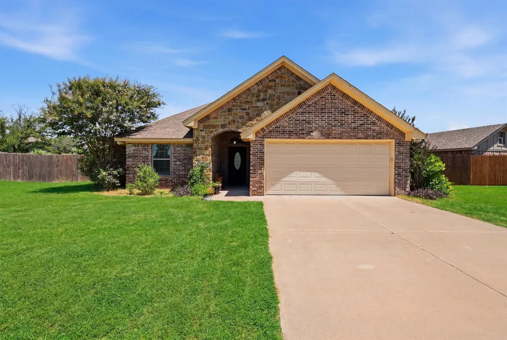 2837 County Road 301 Glen Rose, TX 76043