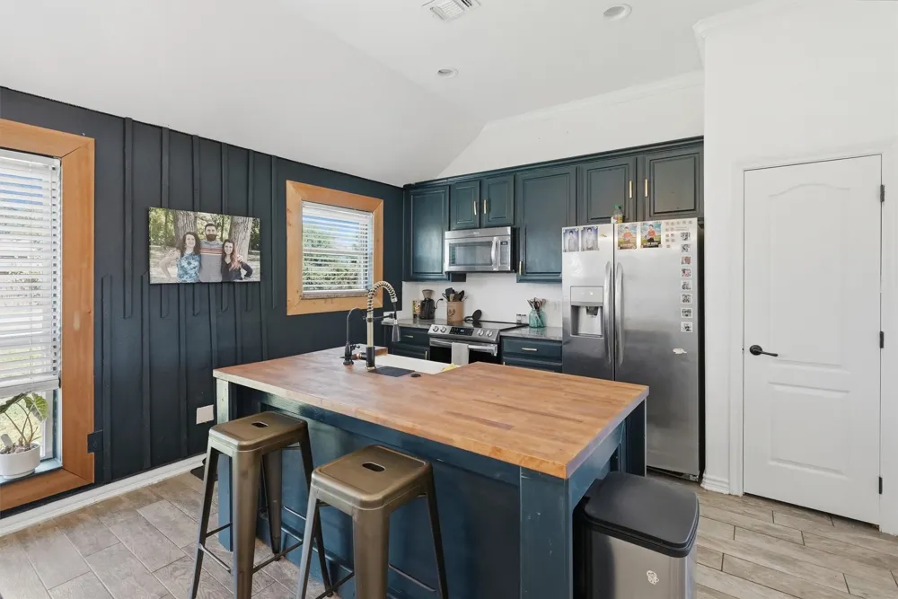 2837 County Road 301 Glen Rose, TX 76043