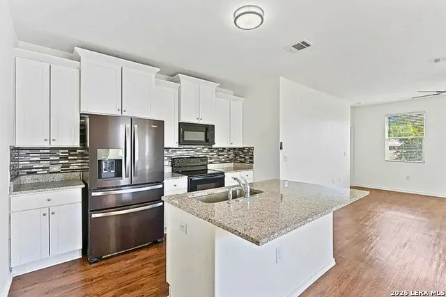 6630 Freedom Ridge San Antonio, TX 78242
