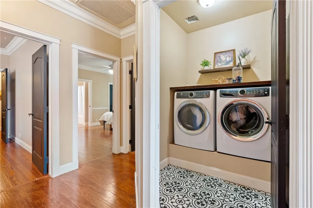 213 Grand Canyon Paso Robles, CA 93446