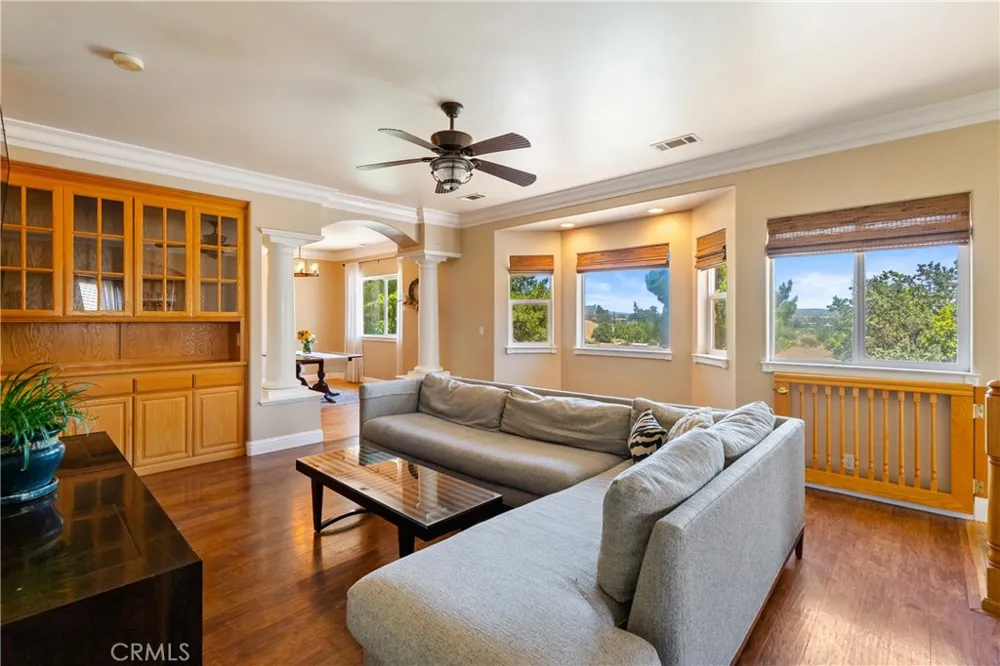 213 Grand Canyon Paso Robles, CA 93446
