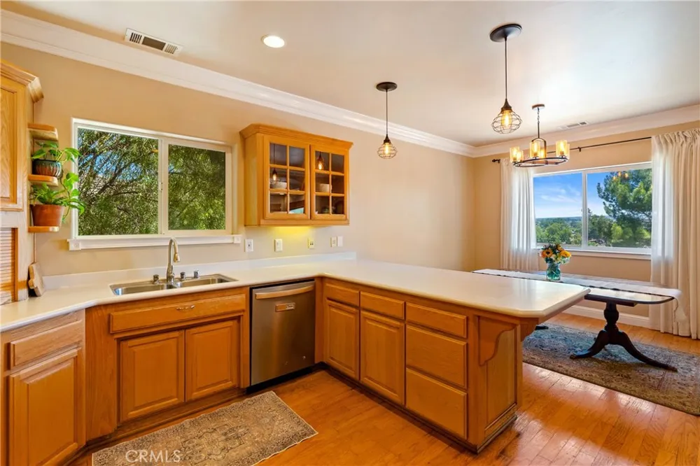 213 Grand Canyon Paso Robles, CA 93446