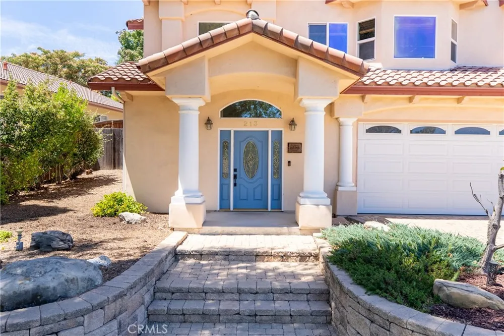 213 Grand Canyon Paso Robles, CA 93446