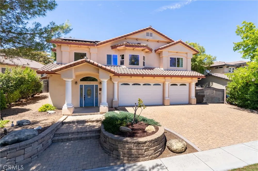 213 Grand Canyon Paso Robles, CA 93446