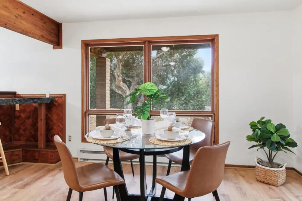 18 Middle Canyon Way #B Carmel Valley, CA 93924