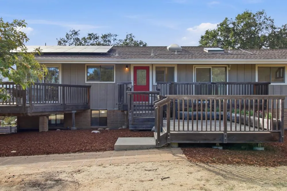 18 Middle Canyon Way #B Carmel Valley, CA 93924