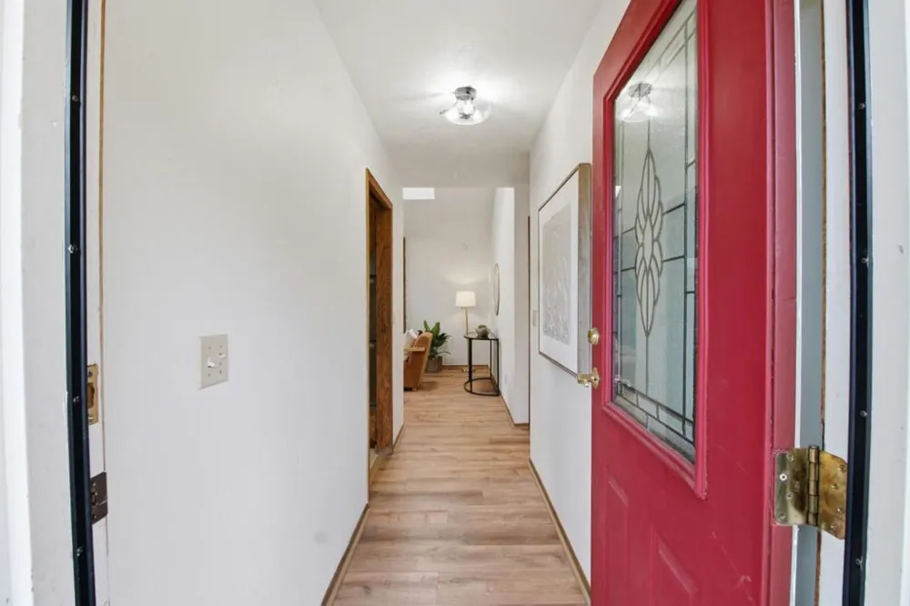 18 Middle Canyon Way #B Carmel Valley, CA 93924
