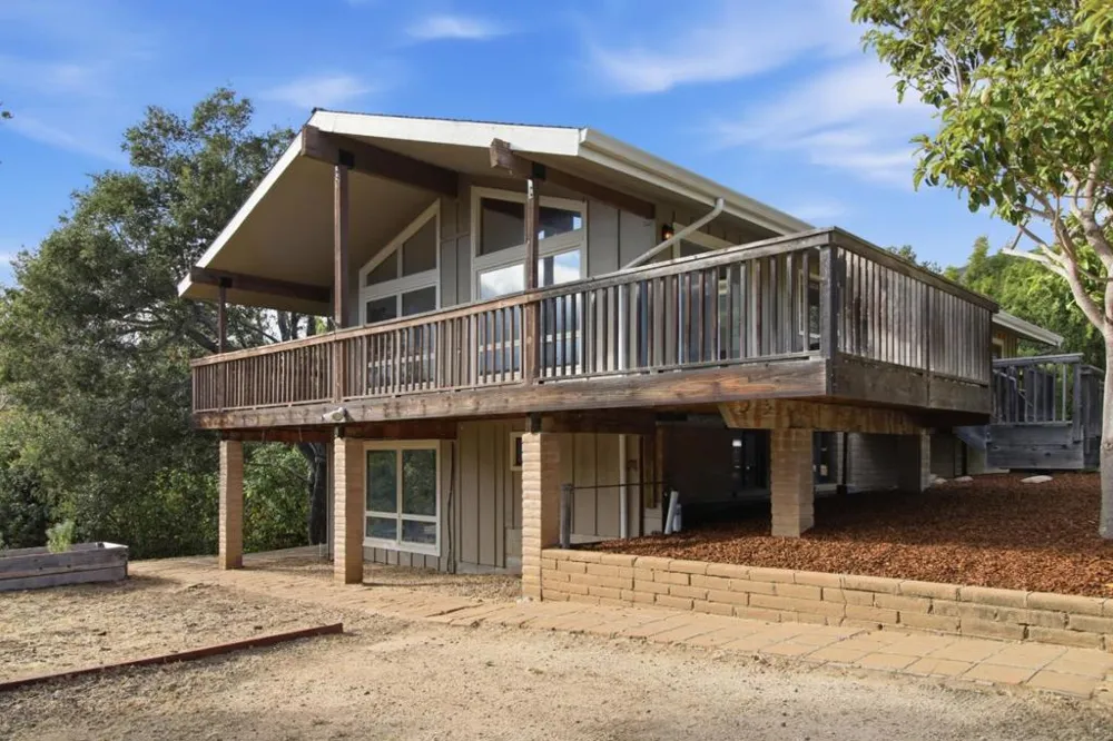 18 Middle Canyon Way #B Carmel Valley, CA 93924