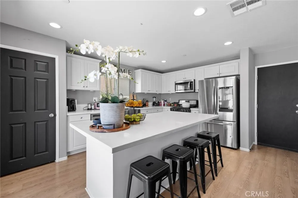 10538 Pampas Court Adelanto, CA 92301
