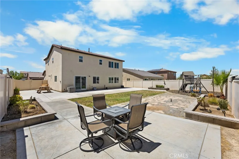 10538 Pampas Court Adelanto, CA 92301
