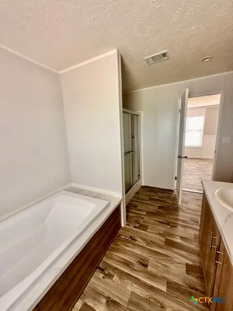 Address Not Shown Waelder, TX 78959