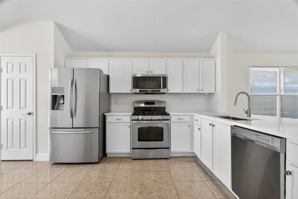 4817 Barnhill Lane Fort Worth, TX 76135