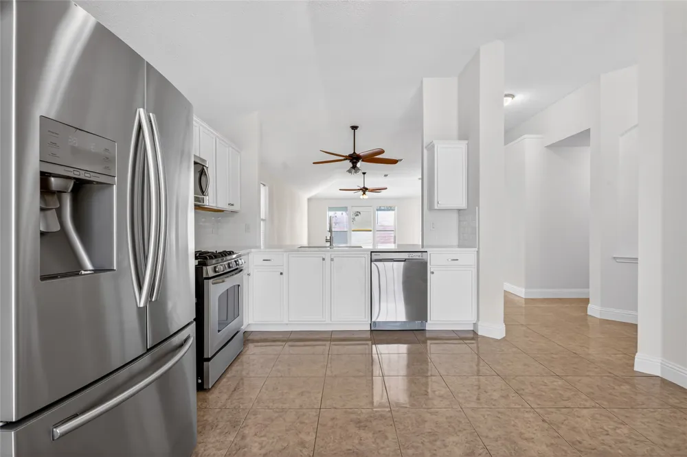 4817 Barnhill Lane Fort Worth, TX 76135