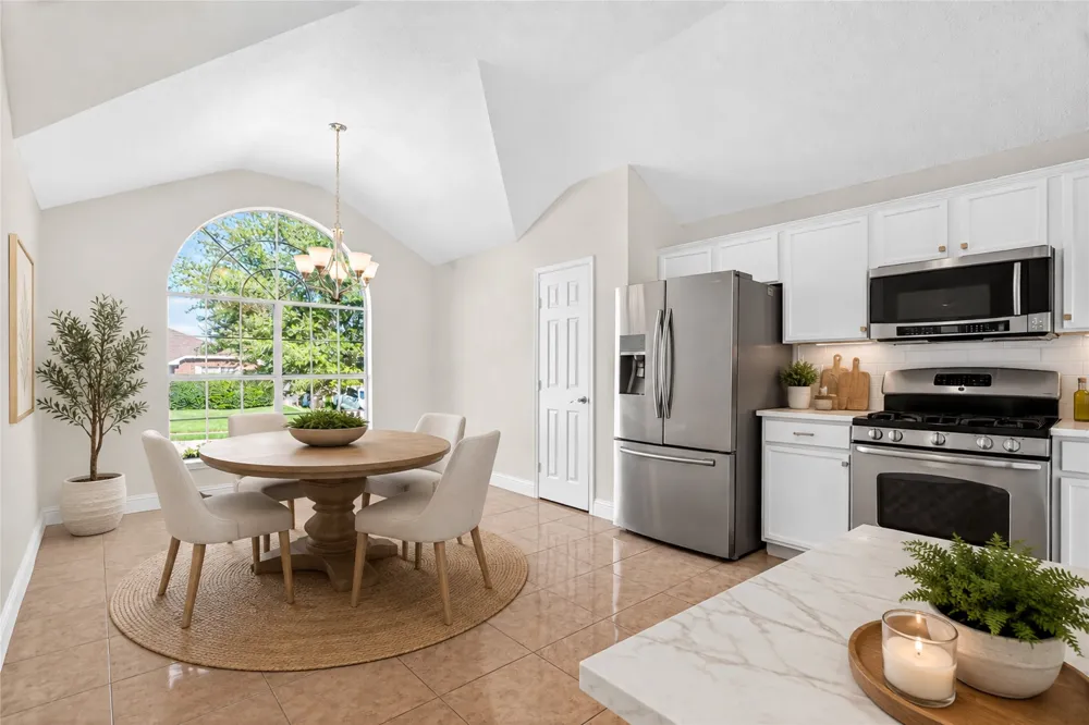 4817 Barnhill Lane Fort Worth, TX 76135