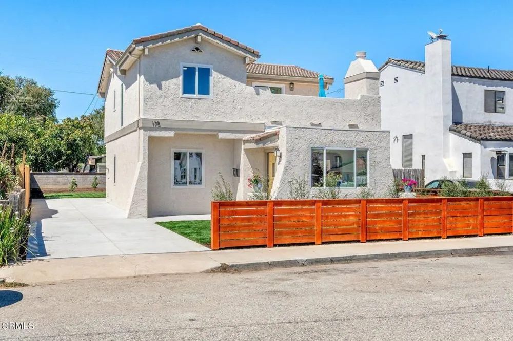 175 E Lewis Street Ventura, CA 93001