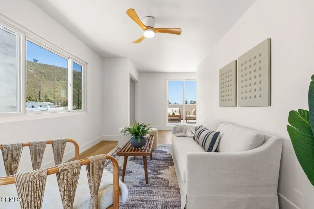 175 E Lewis Street Ventura, CA 93001