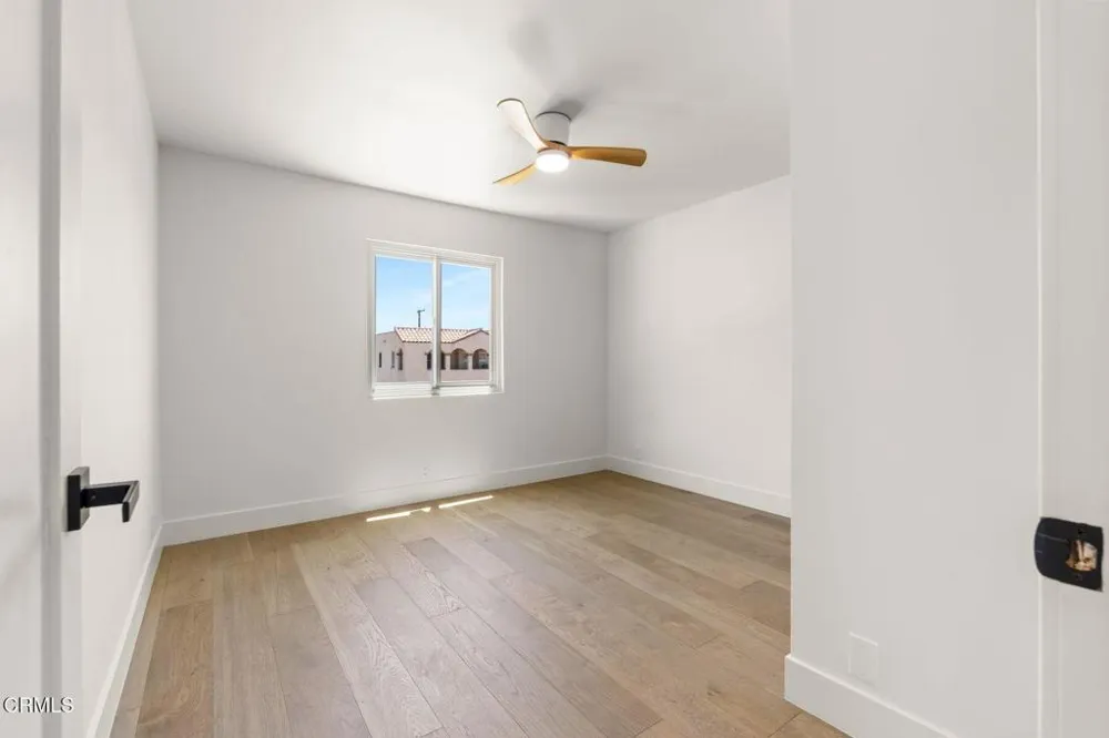 175 E Lewis Street Ventura, CA 93001