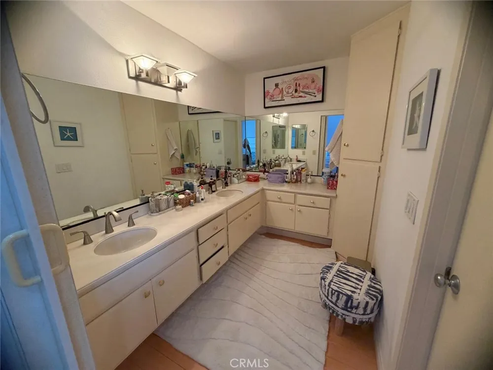 26341 Rainbow Glen Drive Newhall, CA 91321