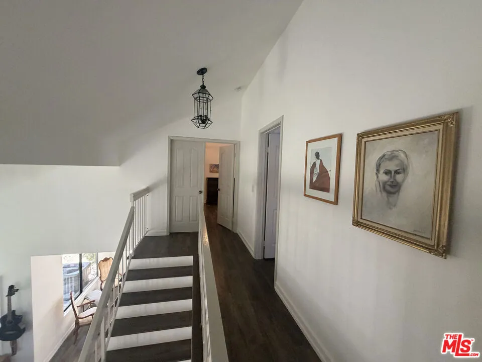 26839 Cactus Trail Agoura Hills, CA 91301