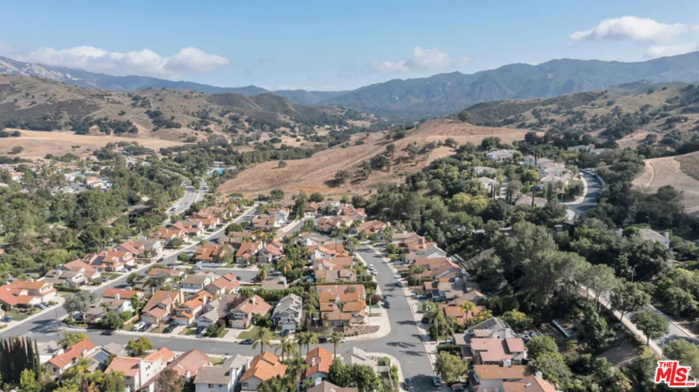 26839 Cactus Trail Agoura Hills, CA 91301