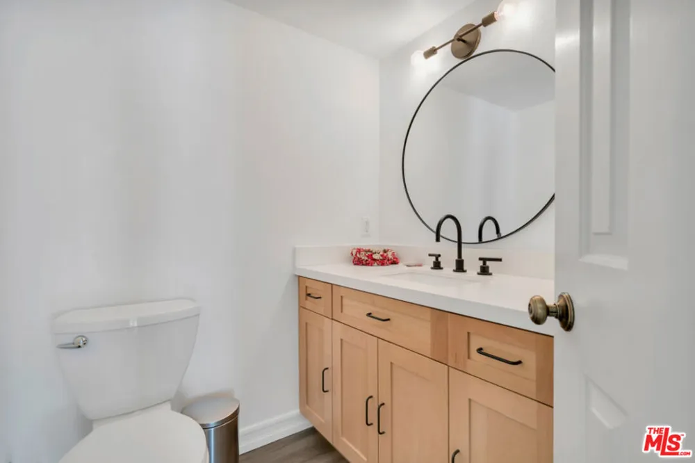 26839 Cactus Trail Agoura Hills, CA 91301
