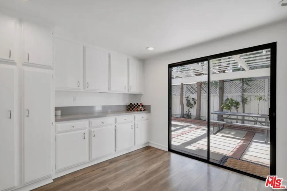 26839 Cactus Trail Agoura Hills, CA 91301