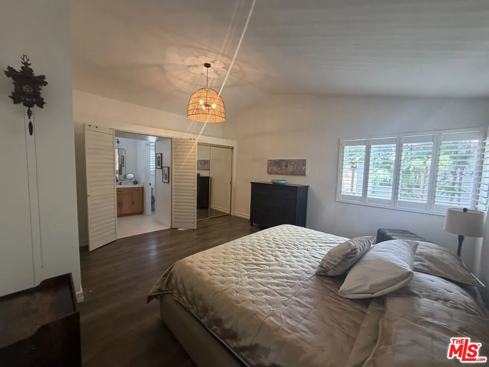 26839 Cactus Trail Agoura Hills, CA 91301