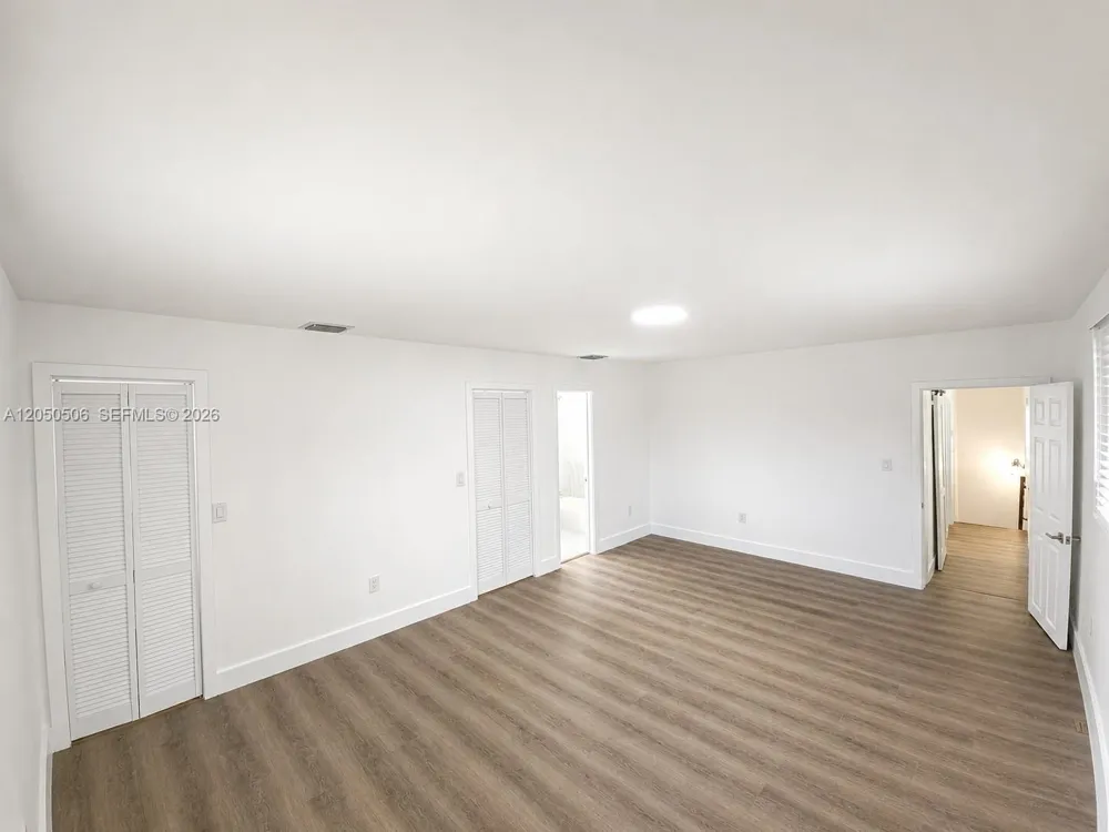 5190 E 1st Ave #B Hialeah, FL 33013