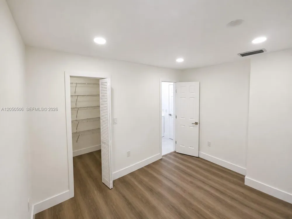 5190 E 1st Ave #B Hialeah, FL 33013