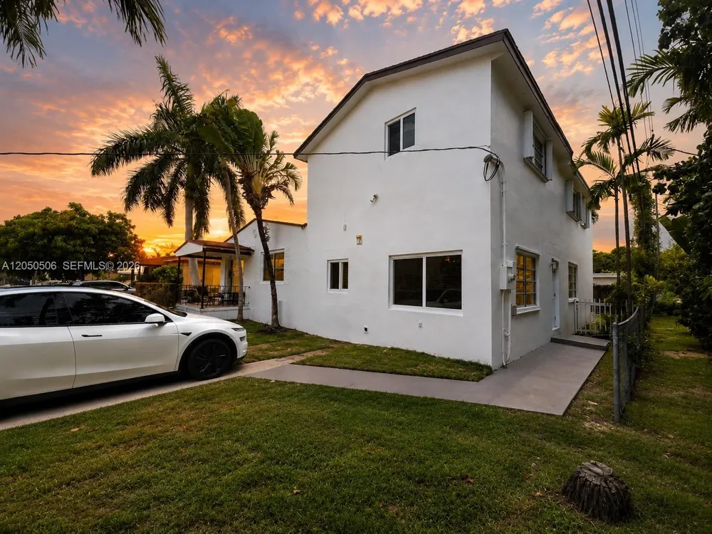 5190 E 1st Ave #B Hialeah, FL 33013