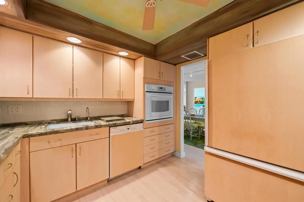 3546 S Ocean Boulevard #716 South Palm Beach, FL 33480