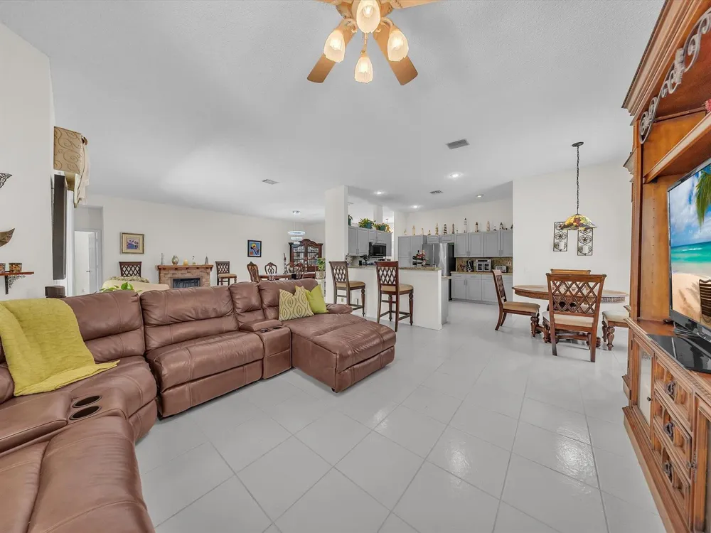 6029 NW 74th Street Parkland, FL 33067