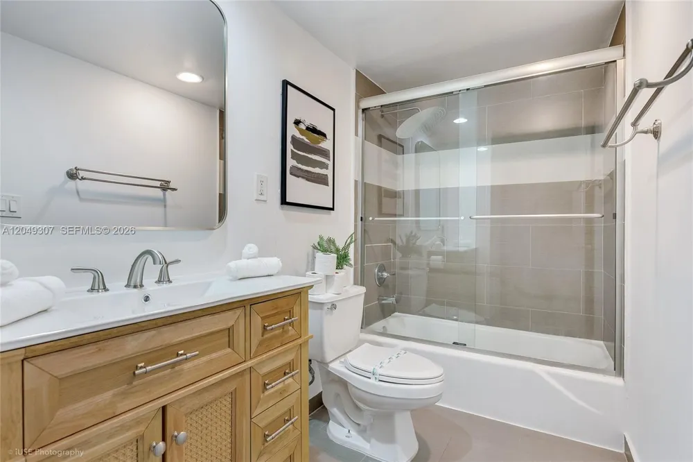 Address Not Shown Sunny Isles Beach, FL 33160