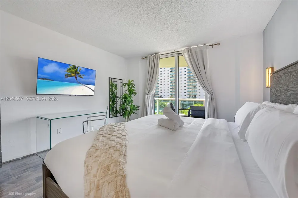 Address Not Shown Sunny Isles Beach, FL 33160