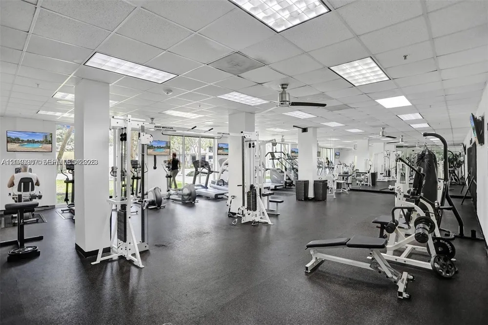Address Not Shown Sunny Isles Beach, FL 33160