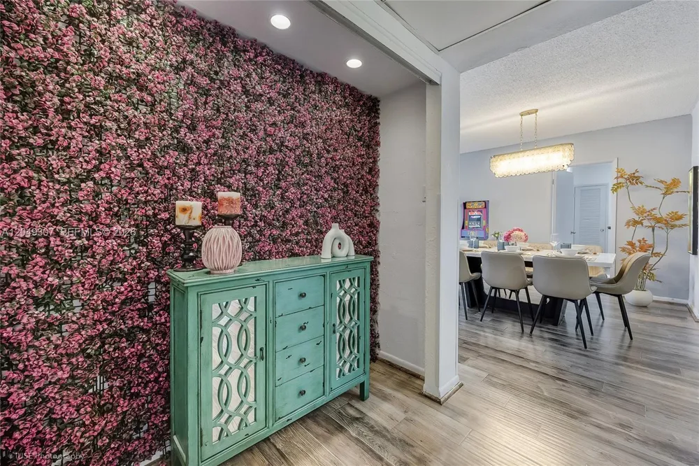 Address Not Shown Sunny Isles Beach, FL 33160