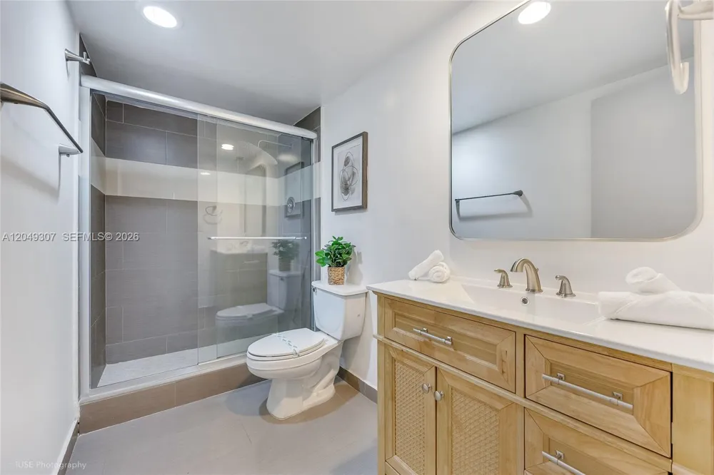 Address Not Shown Sunny Isles Beach, FL 33160