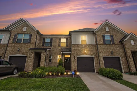 126 Bluestem Ct