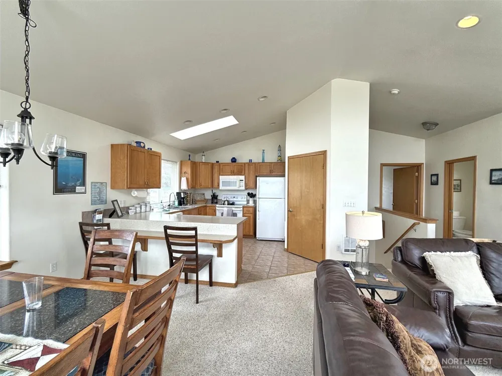 16 Ocean Boulevard Ocean City, WA 98569