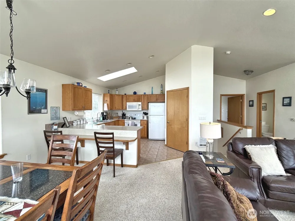 16 Ocean Boulevard Ocean City, WA 98569