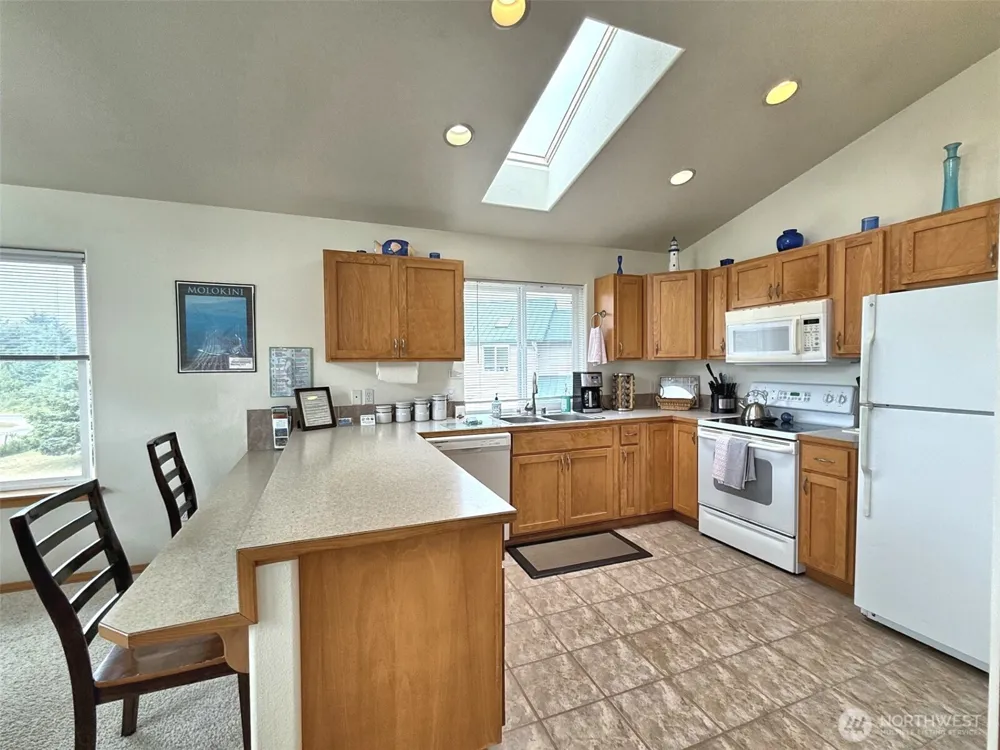 16 Ocean Boulevard Ocean City, WA 98569