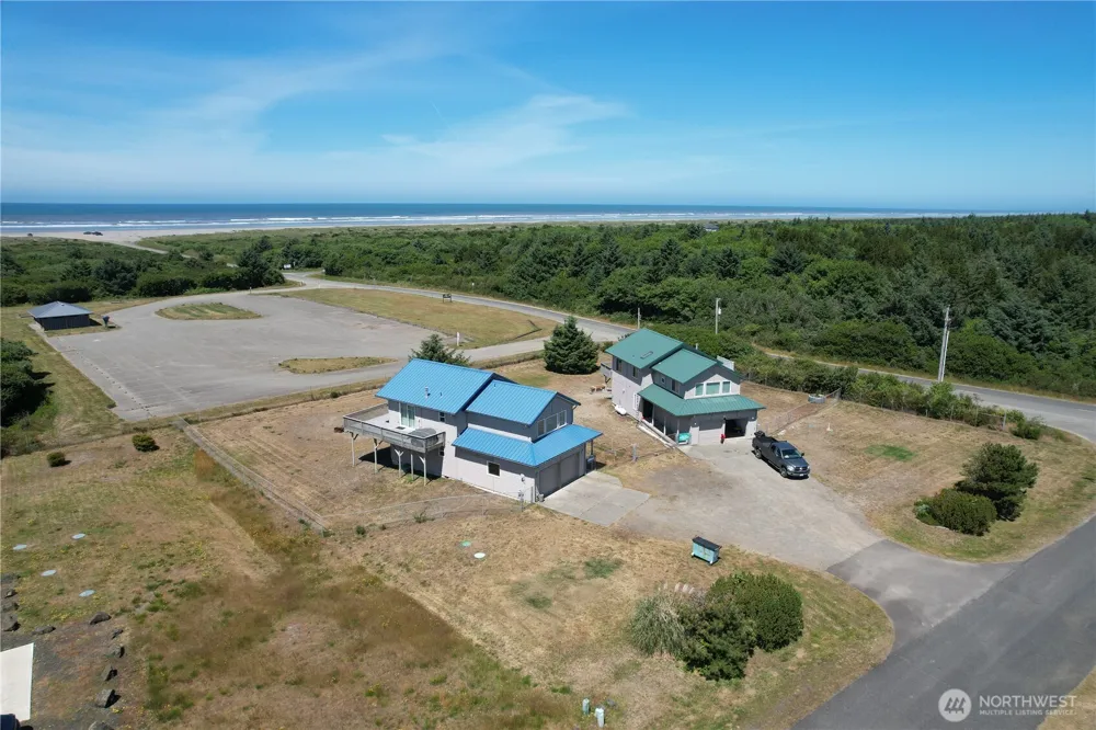 16 Ocean Boulevard Ocean City, WA 98569