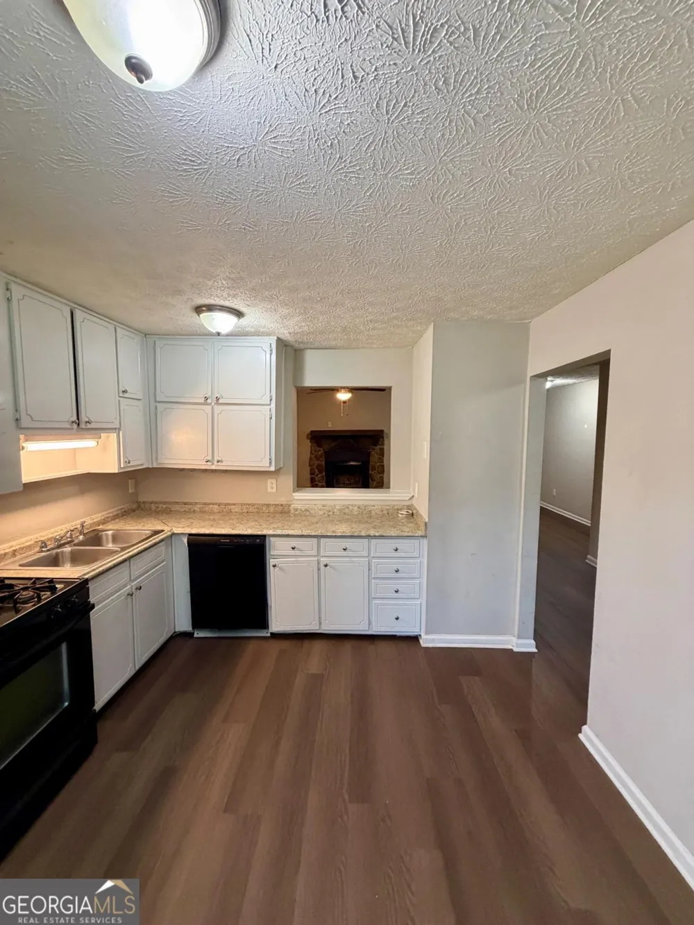 8513 Pineland DR Jonesboro, GA 30238