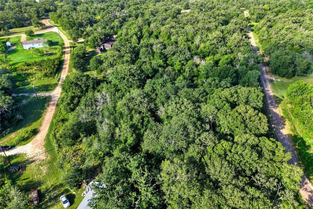 805 Wilderness Road Somerville, TX 77879