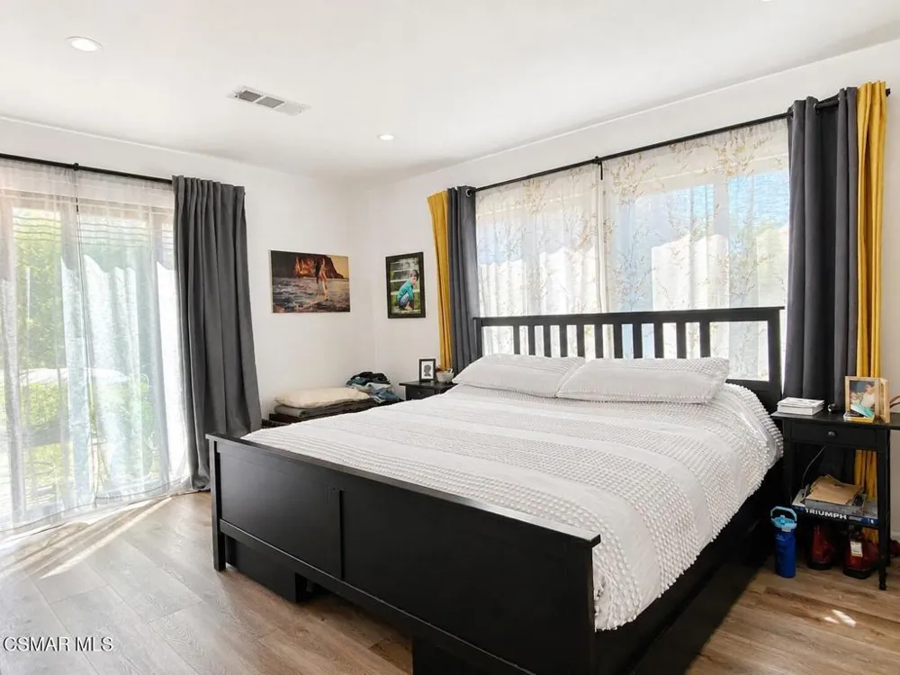 9218 Slater Terrace Chatsworth, CA 91311