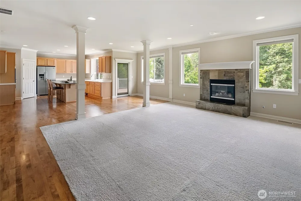 8701 113th Avenue SE Newcastle, WA 98056
